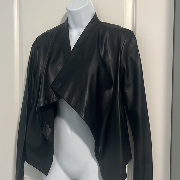 New faux leather jacket size 2 - Picture 3 of 11